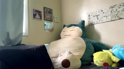 Snapshot of 000cloud9000 chatting on April 3, 5:44 pm Cloud9 online show from April 3, 5:44 pm