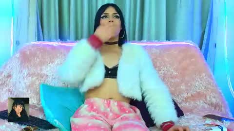 Klhoe Carter 3 online show from July 18, 1:43 am