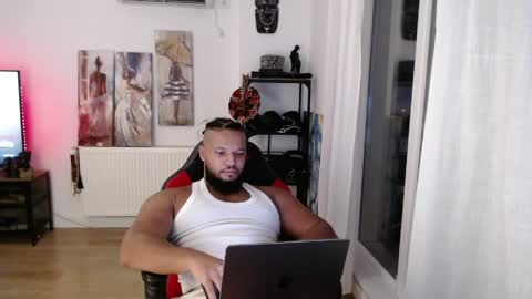 Kingsley online show from April 10, 6:12 pm