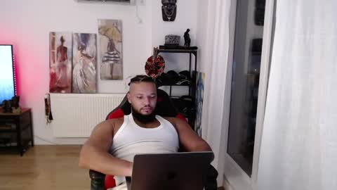 Snapshot of 0_kingsley chatting on April 26, 10:29 pm Kingsley online show from April 26, 10:29 pm