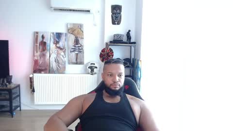 Snapshot of 0_kingsley chatting on June 10, 4:23 am Kingsley online show from June 10, 4:23 am
