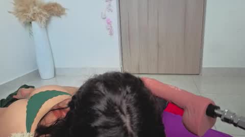 Steven  e online show from September 15, 8:31 pm