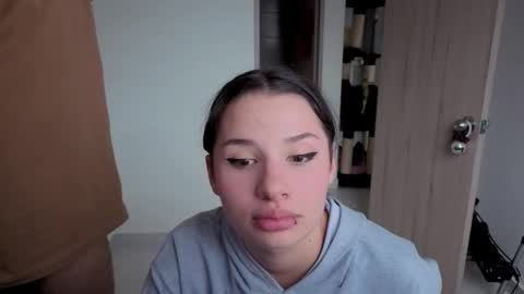 Steven  e online show from December 2, 10:27 pm