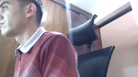 Snapshot of 0neboyxx chatting on September 10, 1:00 pm Oneboy online show from September 10, 1:00 pm