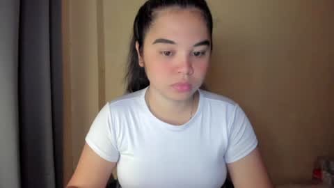 0wwlo0k online show from July 13, 7:22 am