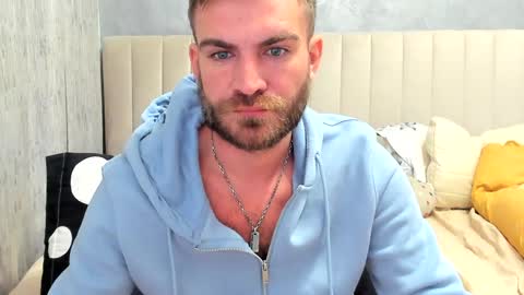 10in_deluxe online show from January 26, 8:36 am