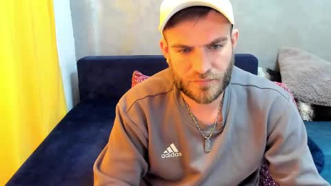 10in_deluxe online show from February 26, 9:53 am