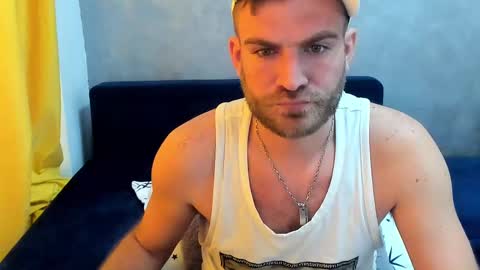 10in_deluxe online show from March 11, 6:53 am