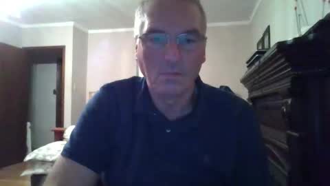 Snapshot of 123456ant chatting on November 23, 9:36 pm 123456ant online show from November 23, 9:36 pm