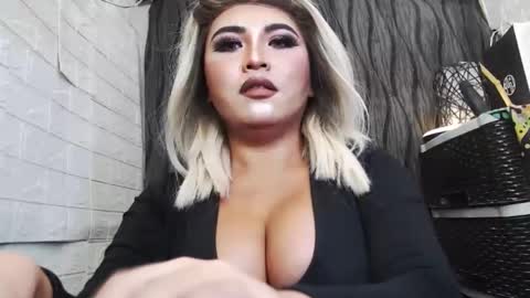 Snapshot of 12inchsexyanacodats chatting on October 11, 1:27 am sexy kia online show from October 11, 1:27 am