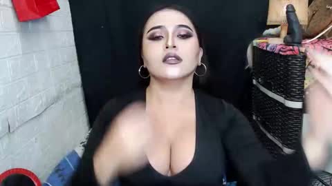 Snapshot of 12inchsexyanacodats chatting on December 15, 10:14 pm sexy kia online show from December 15, 10:14 pm