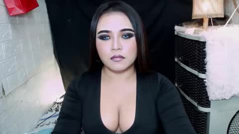 sexy kia online show from May 6, 12:19 am