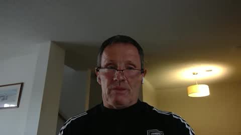 13glanmorfa online show from February 13, 10:33 pm