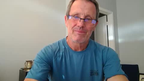 Snapshot of 13glanmorfa chatting on November 13, 2:05 pm 13glanmorfa online show from November 13, 2:05 pm