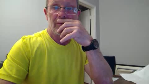 Snapshot of 13glanmorfa chatting on February 2, 4:00 am 13glanmorfa online show from February 2, 4:00 am