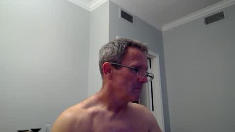 13glanmorfa online show from February 19, 5:03 am