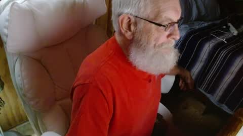 Snapshot of 14xxxromeo chatting on August 2, 5:28 am 14XXXRomeo online show from August 2, 5:28 am