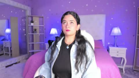 Snapshot of 15_scarlette chatting on December 2, 2:06 am Scarlette online show from December 2, 2:06 am