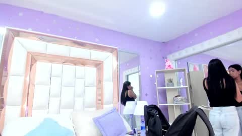 Snapshot of 15_scarlette chatting on May 19, 3:13 am Scarlette online show from May 19, 3:13 am