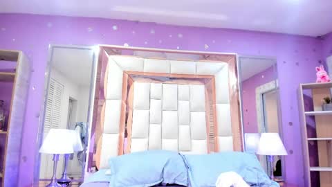 Snapshot of 15_scarlette chatting on May 30, 3:36 am Scarlette online show from May 30, 3:36 am