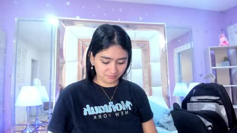 Snapshot of 15_scarlette chatting on June 6, 3:11 am Scarlette online show from June 6, 3:11 am