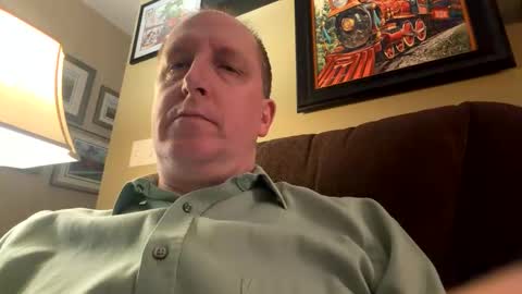 Snapshot of 16510 chatting on March 15, 11:27 am 16510 online show from March 15, 11:27 am