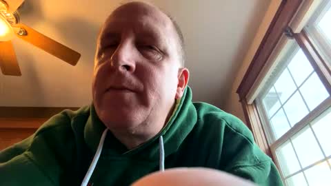 Snapshot of 16510 chatting on March 30, 11:55 am 16510 online show from March 30, 11:55 am