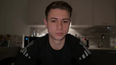 Snapshot of 168gio chatting on October 27, 4:22 pm Lance online show from October 27, 4:22 pm