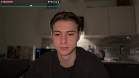 Snapshot of 168gio chatting on December 5, 3:09 pm Lance online show from December 5, 3:09 pm