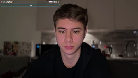 Snapshot of 168gio chatting on December 15, 5:17 pm Lance online show from December 15, 5:17 pm