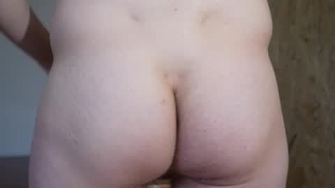 18yr online show from March 6, 5:22 pm