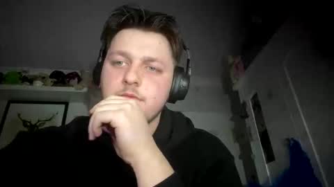 18devil7 online show from February 13, 3:24 am