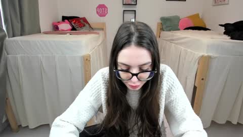 18perfecttits online show from February 6, 12:05 pm