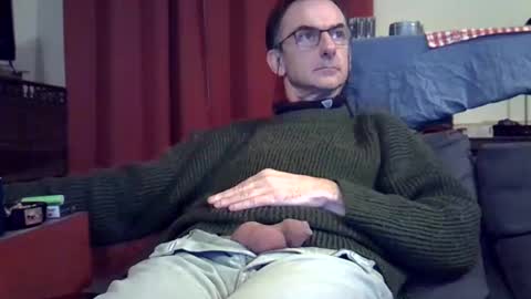18remy45 online show from December 15, 1:22 pm