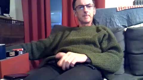 Snapshot of 18remy45 chatting on September 28, 1:16 pm 18remy45 online show from September 28, 1:16 pm