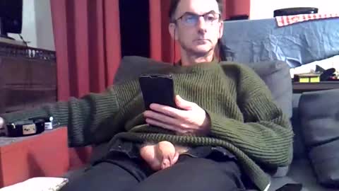 Snapshot of 18remy45 chatting on October 9, 8:29 pm 18remy45 online show from October 9, 8:29 pm