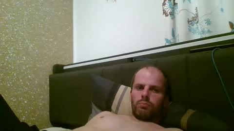 Snapshot of 19berni91 chatting on September 22, 6:54 pm berni online show from September 22, 6:54 pm
