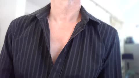 Snapshot of 19hung4u chatting on December 3, 7:22 pm 19hung4u online show from December 3, 7:22 pm