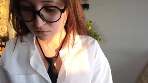 Snapshot of 1_malvina chatting on June 11, 12:32 am leksa online show from June 11, 12:32 am
