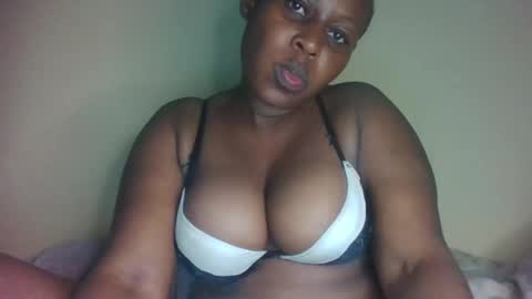 Snapshot of 1_sexybaby chatting on September 27, 8:47 pm 1_sexybaby online show from September 27, 8:47 pm