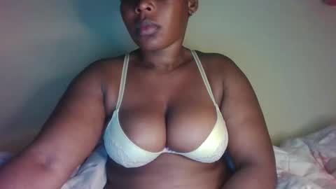 Snapshot of 1_sexybaby chatting on October 18, 12:06 pm 1_sexybaby online show from October 18, 12:06 pm