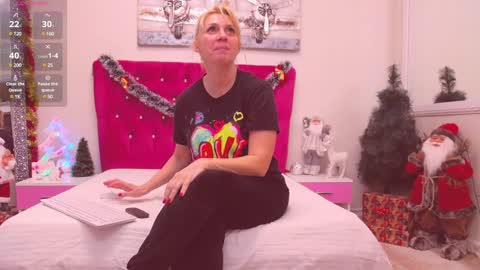 AMANDA online show from December 23, 5:17 am