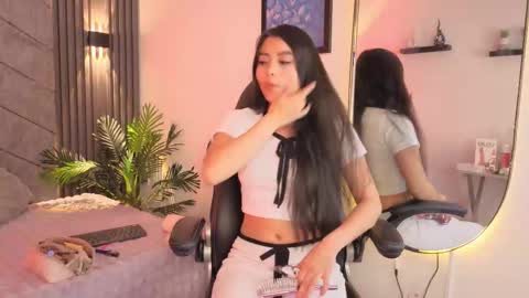 Snapshot of 1anya chatting on November 1, 7:16 pm anya online show from November 1, 7:16 pm