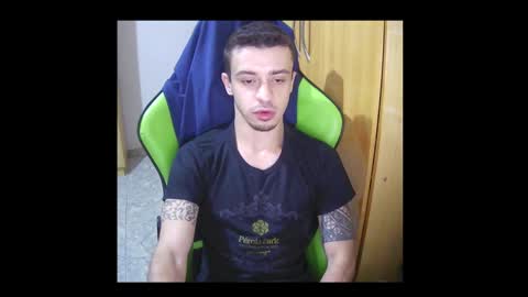 Snapshot of 1good_vibes1 chatting on January 30, 6:46 am 1good_vibes1 online show from January 30, 6:46 am