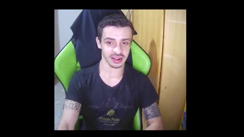 Snapshot of 1good_vibes1 chatting on September 17, 3:41 am 1good_vibes1 online show from September 17, 3:41 am