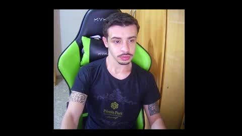 Snapshot of 1good_vibes1 chatting on September 28, 7:19 pm 1good_vibes1 online show from September 28, 7:19 pm