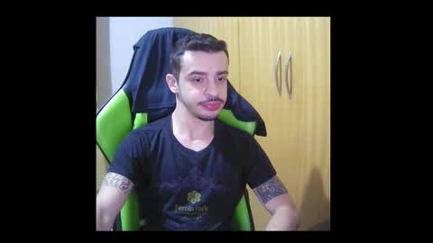 Snapshot of 1good_vibes1 chatting on November 2, 2:58 am 1good_vibes1 online show from November 2, 2:58 am