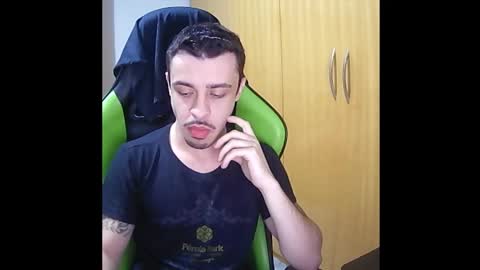 Snapshot of 1good_vibes1 chatting on November 20, 8:03 am 1good_vibes1 online show from November 20, 8:03 am