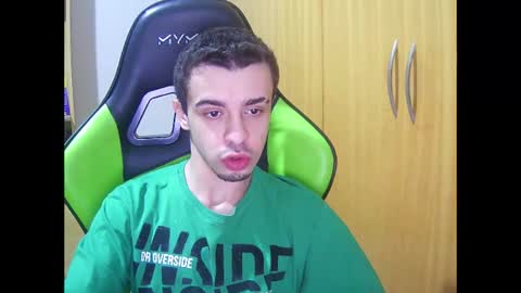1good_vibes1 online show from June 17, 5:21 am