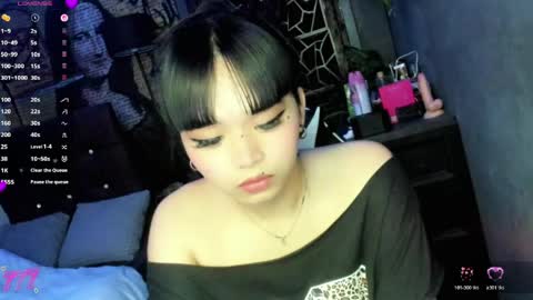 Snapshot of 1hottiegabby chatting on May 6, 12:52 am Gabby online show from May 6, 12:52 am